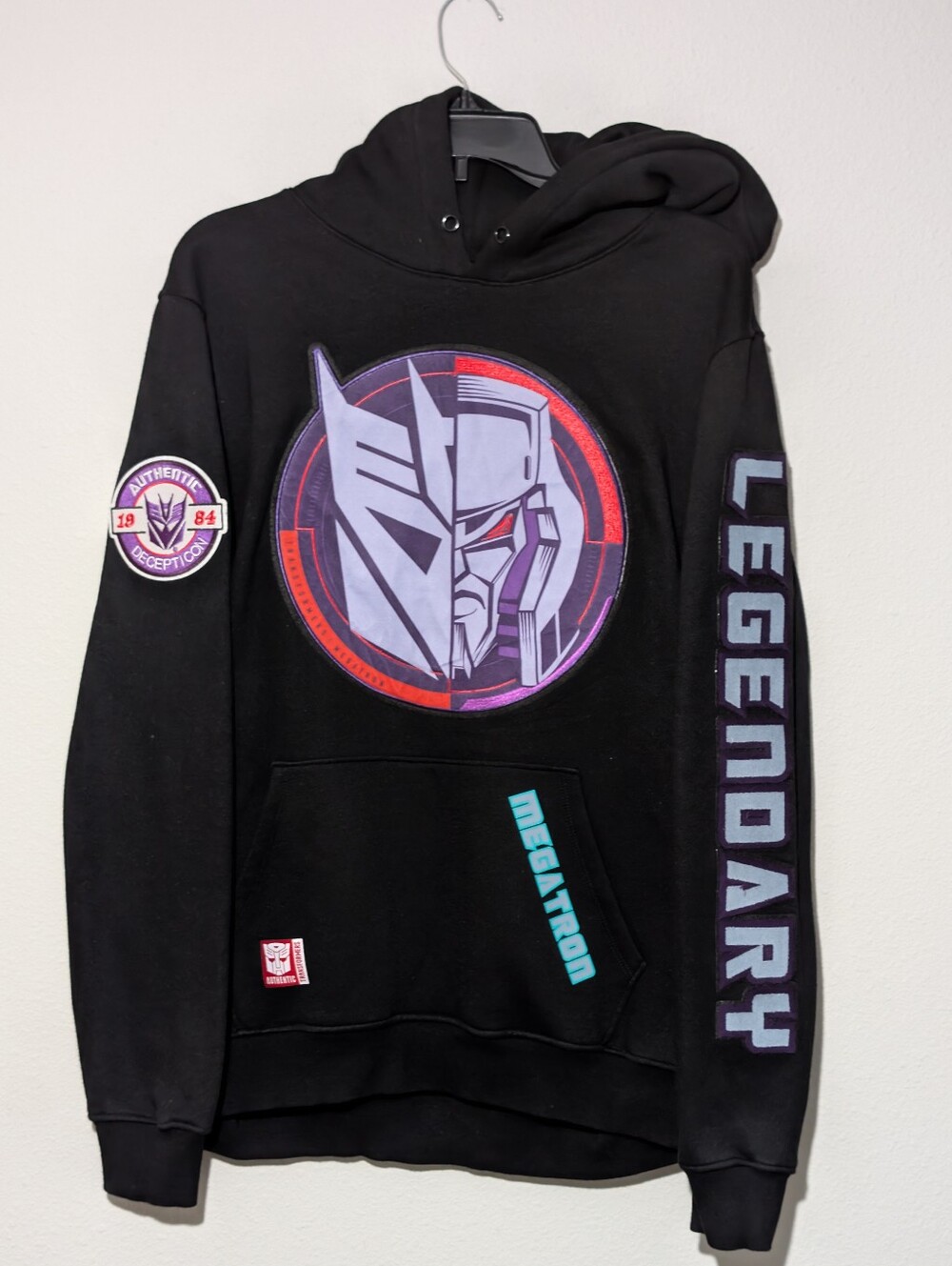 Transformers Megatron Hoodie Large Black G1 Decepticon Legendary Sleeve Hasbro